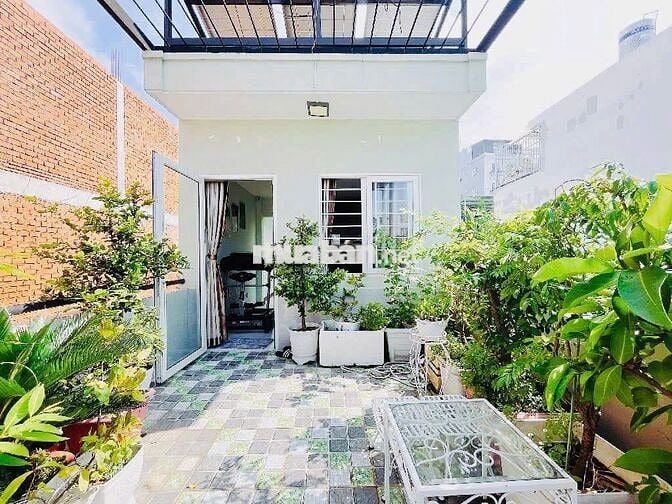 NHÀ PHỐ HIỆN ĐẠI 3 TẦNG -F NỘI THẤT CC - SỔ ĐẸP - MT ĐƯỜNG SỐ - QUẠN 7