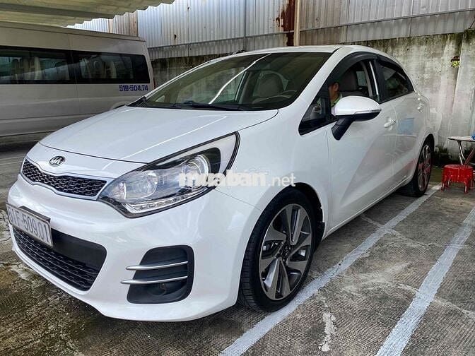 Kia Rio nhập Hàn 1 chủ 86,000 km