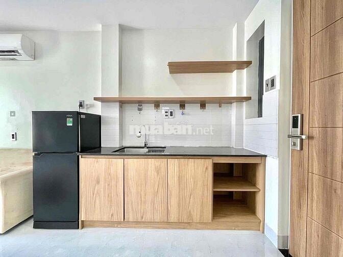 STUDIO BAN CÔNG/CỬA SỔ ĐẦY ĐỦ NỘI THẤT GẦN ETOWN CỘNG HOÀ_NHÀ GA T3