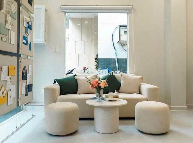 CHO THUÊ NHÀ GÓC 2 MẶT TIỀN NGUYỄN HIỀN, PHƯỜNG 4, QUẬN 3