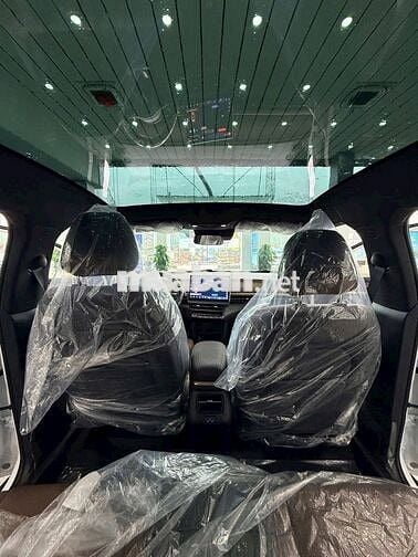 VF6 PLUS LIMITED - Tiêu chuẩn Mỹ - Số lượng có hạn