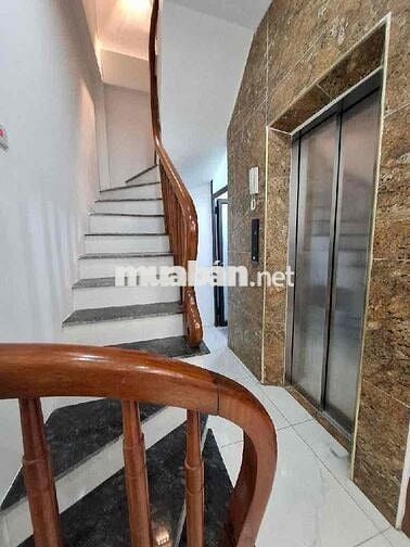 Mậu lương! 35m2 5 tầng thang máy nhỉnh 7 tỷ! Mua ngay.