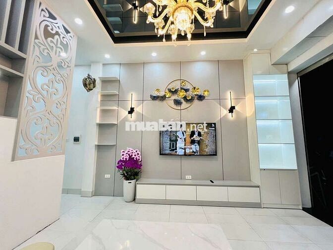 Bán nhà Yên lộ Yên Nghĩa sát vành đai 4 dân xây 4 tầng ô tô đỗ cửa