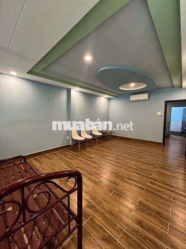 Nhà đẹp full nội thất y hình hẻm 8 mét thông