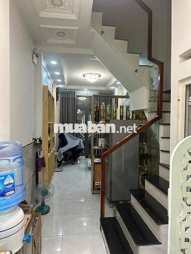 Cho thuê nhà hetm 688 TKTQ Trệt và 2 Lầu 9tr nhà đẹp