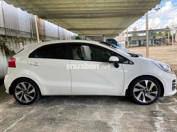 Kia Rio nhập Hàn 1 chủ 86,000 km
