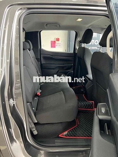 Ford Ranger XLS AT 4x2 2025. Odo 5.900km