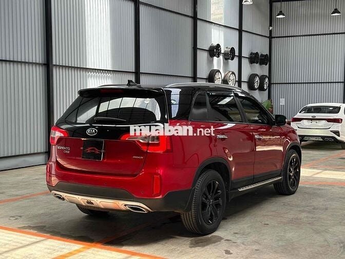 Kia Sorento 2019 AT máy dầu