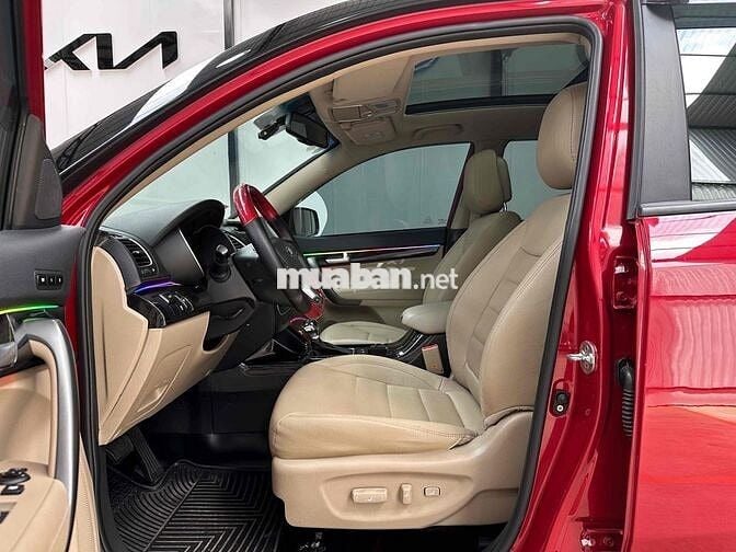 Kia Sorento 2019 AT máy dầu