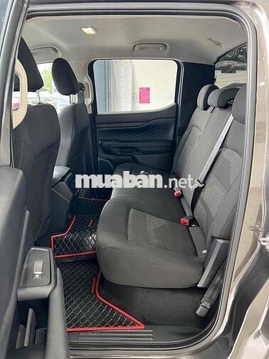 Ford Ranger XLS AT 4x2 2025. Odo 5.900km