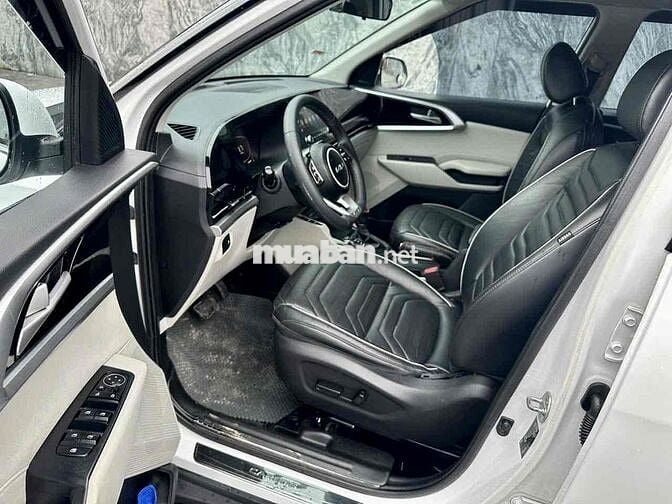 Bán xe KIA Carens đời 2022