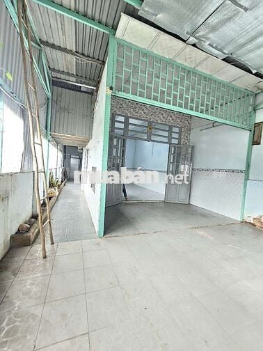 Nhà ~200m2 sạch thoang hợp may, kho, onlie, 2pn 2wc hẻm xe tải 2 tấn