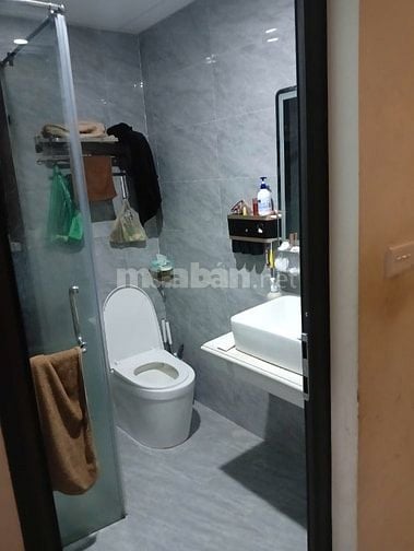 Bán nhà 38m2x 5 tầng ,phố Nguyễn Văn Cừ ,Giá 7,6 tỷ.