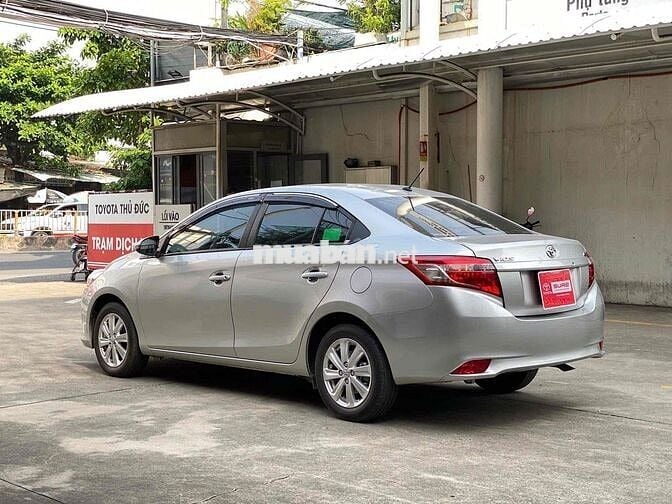 Toyota Vios số sàn màu bạc 2018 xe gia đình xe cọp