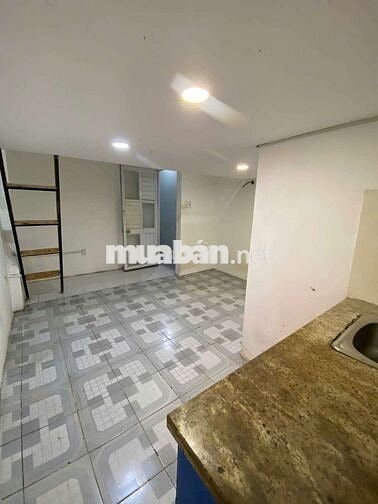 Phòng 28m2. Full Nội Thất - Cửa Sổ Trời - Ngay Sau Lưng ĐH Hồng Bàng