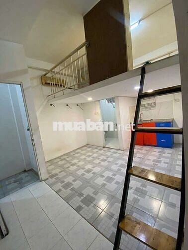 Phòng 28m2. Full Nội Thất - Cửa Sổ Trời - Ngay Sau Lưng ĐH Hồng Bàng