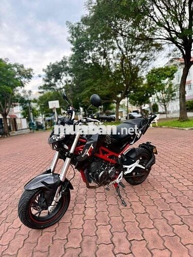 Moto Mini Benelli Tnt125