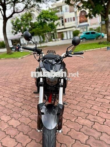 Moto Mini Benelli Tnt125