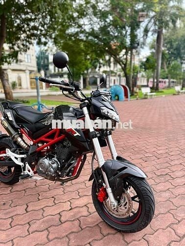 Moto Mini Benelli Tnt125