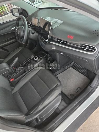 Vf5 2024 1200km siêu mới đã độ 40tr tiền đồ chơi