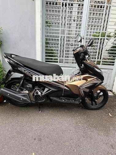 honda AB 125-2014.Vàng-đen,ít s/d.xe zin bstp,9chủ