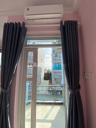 Cho thuê căn hộ dịch vụ nội thất cơ bản, giờ giấc thoải mái