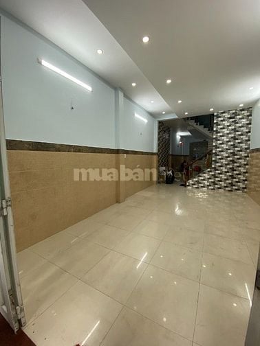Cho thuê mặt bằng tầng trệt hẻm Lê Văn Quới (văn phòng, cửa hàng,...)
