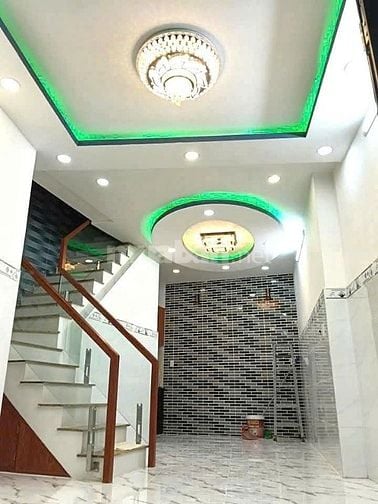 BÁN NHÀ ĐẸP, DỌN VÀO Ở NGAY, GIÁ 2 TỶ NHỈNH, GẦN CHỢ TRƯỜNG HỌC