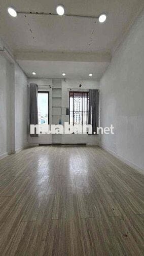 CHO THUÊ NHÀ MẶT TIỀN BÙI THỊ XUÂN,TÂN BÌNH(3 LẦU,3PN,4WC) KD TỰ DO