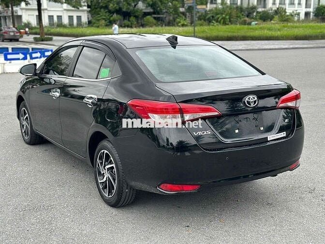 Bán Vios E số sàn 2022