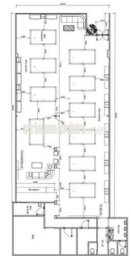 Mặt bằng kinh doanh mặt tiền Q10 10x30m giá 75 triệu/tháng