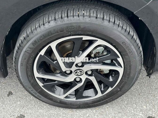 Bán Vios E số sàn 2022