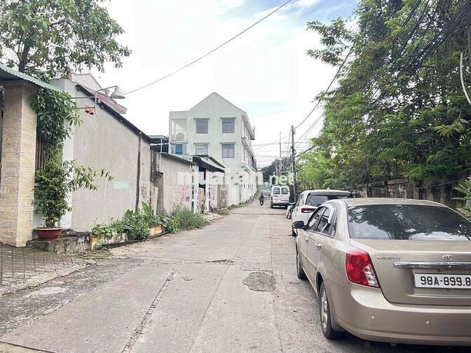 đất đẹp sắp thành 2 mặt tiền khu hành chính tỉnh mới