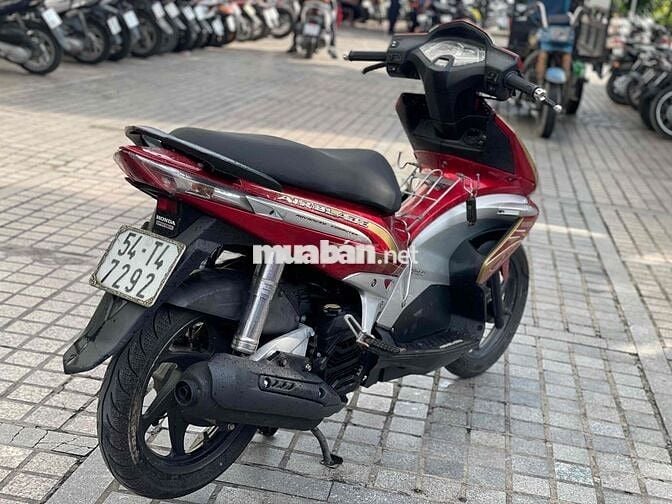 Air Blade Fi 2010 khoá Smatkey trả 8tr9 nhận xe