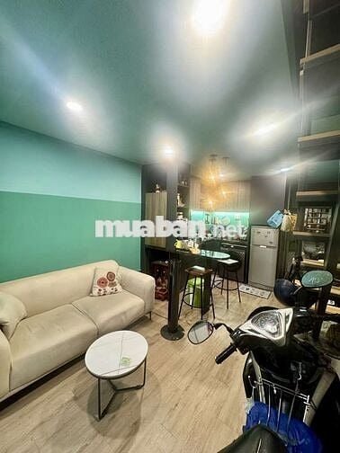 Gần ST Emart Phan Văn Trị, Công Viên Gò Vấp, Nhà 2 Tầng 2 PN