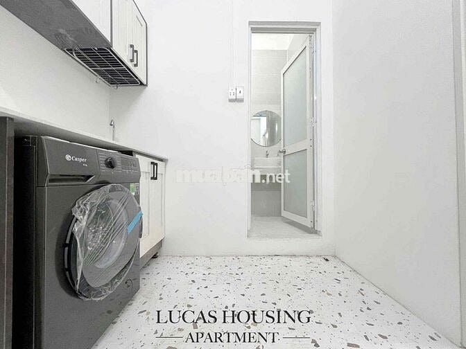 CHDV MỚI FULL NỘI THẤT BAN CÔNG TÁCH BẾP THOÁNG NGAY D5. BÌNH THẠNH