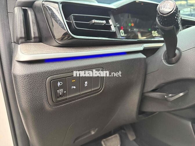 Hyundai Custin 2023 2.0 Cao cấp 67000 km một chủ