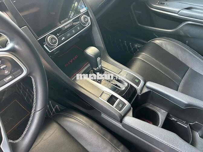 Honda Civic L 2017 mới quá mới