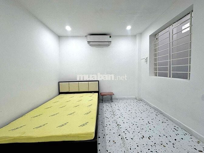 CHDV MỚI FULL NỘI THẤT BAN CÔNG TÁCH BẾP THOÁNG NGAY D5. BÌNH THẠNH