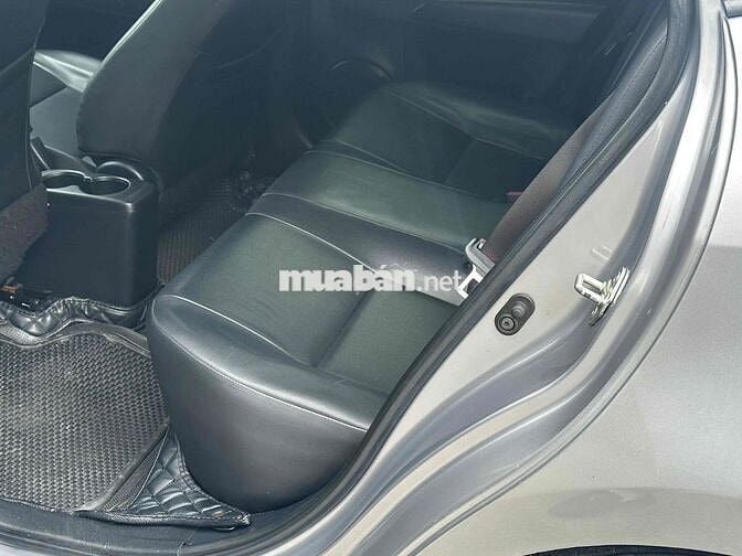 Bán Vios E số sàn 2021