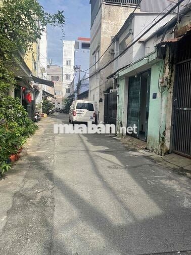 XE HƠI NGỦ TRONG NHÀ-GÒ DẦU-52m2(4x13)-5x tỉ