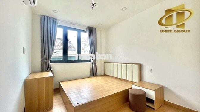 Căn hộ cao cấp 1 phòng ngủ ban công - Full nội thất - rộng 40m2