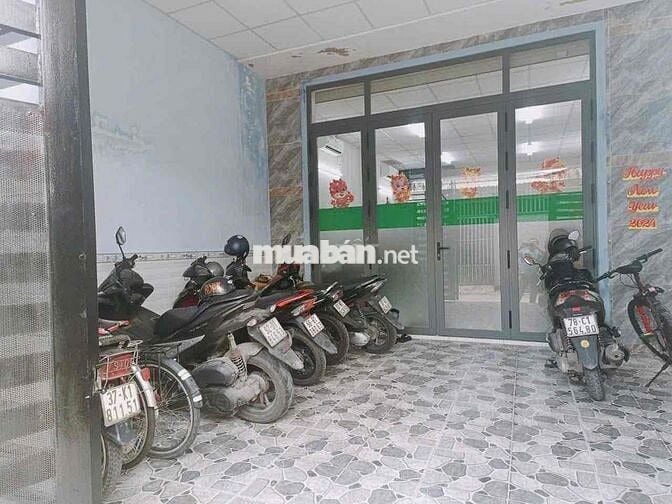 Nhà 1 trệt 1 lầu 5,5x21m Shr Mt đg nhựa 7m thông ngay Nguyễn Ảnh Thủ