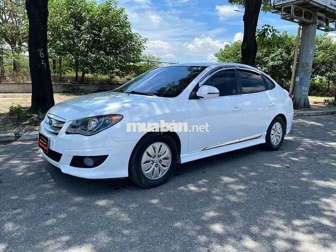 Hyundai Avante 2015 1.6 MT - Vừa cập bến