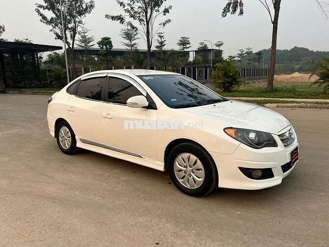 Hyundai Avante 2015 1.6 MT - Vừa cập bến