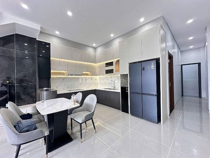 Bán nhà mới nằm trên đường Trịnh Như Khuê,xã Bình Chánh giá 1tỷ680tr.