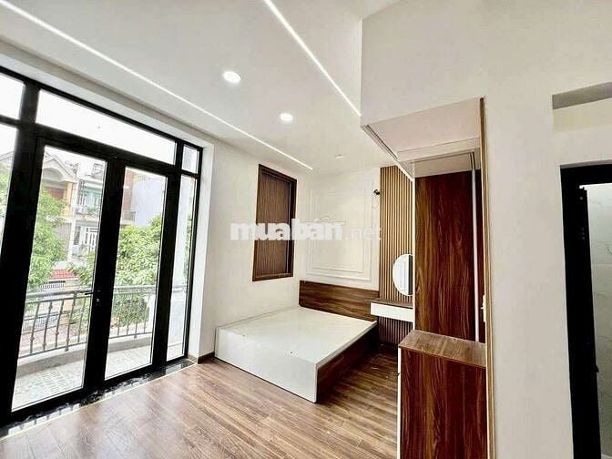 110M -6,5 tỷ -phan văn Hớn - chợ đại hải -2 Lầu - HXT