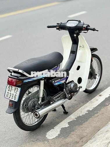 xe nhật cho ae cày bừa