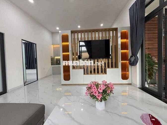 Bán nhà mới xây gần bệnh viện Nguyễn Đình Chiểu- Phường 6- Bến Tre