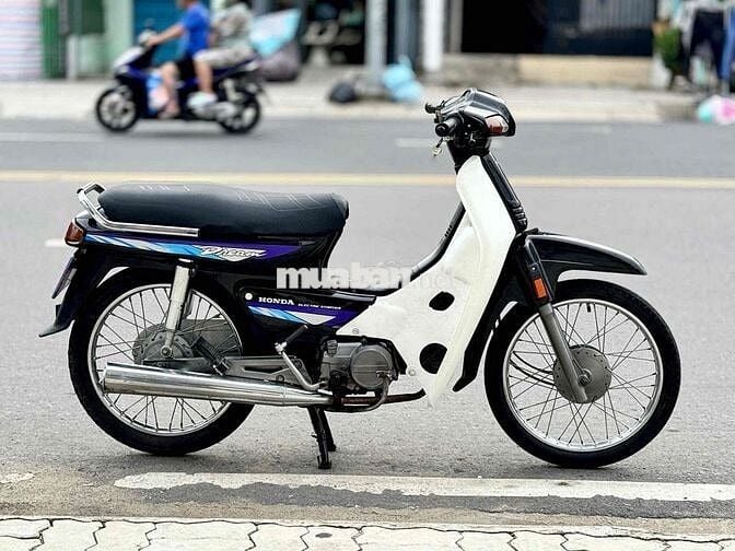 xe nhật cho ae cày bừa